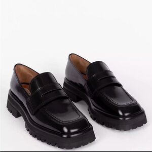 Labucq Black Mika Loafers